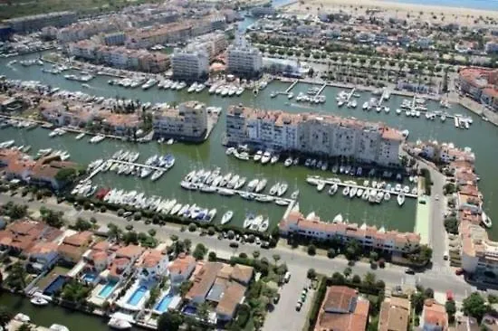 Berni'S House Empuriabrava Apartment